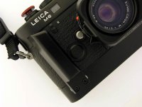 M6TTL w-RapidwinderWinder & Grip 02.jpg