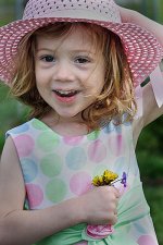 linds at easter 04 email.jpg