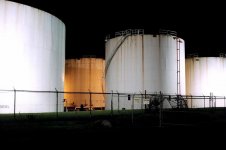 Tank_farm_05[1].jpg