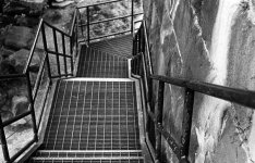 steelstairs.jpg