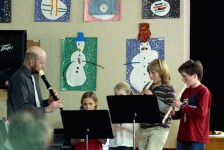 L1000095Helmkin-concert.gif