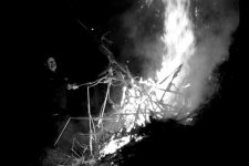 Burn-baby-burn-....jpg
