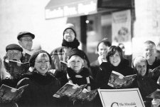 HIN-Street-Carolers-Nov-07.jpg