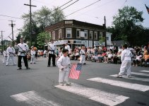 033_04A.jpg