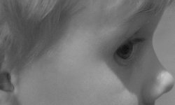 raw_dev_eye_bw.jpg
