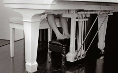 piano.jpg