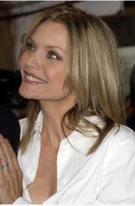 Michelle_Pfeiffer.jpg