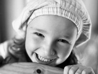 alex 2005 fp4 diafine 250 013 EYES USM 6x8.jpg