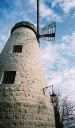 Windmill2_F1000019.jpg