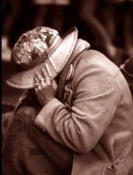 s28 old woman B&W.jpg