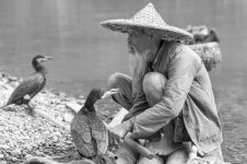 Leica M Monchrom Fisherman ISO320.jpg