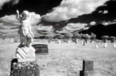 Lonerock Cemetery B-W IR #1.jpg