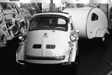 Isetta w Trailer post rff.jpg