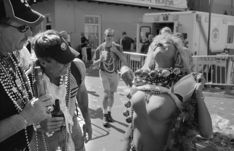 Street BW 70.jpeg
