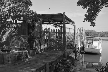 Post K1 crab dock MONO0100.jpg